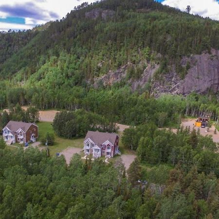Condo Mont-Edouard 2 LʼAnse-Saint-Jean Eksteriør bilde