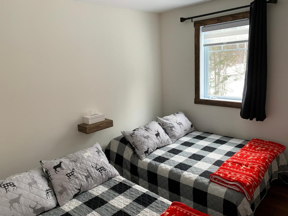 Condo Mont-Edouard 2 LʼAnse-Saint-Jean Eksteriør bilde